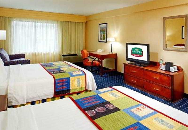 Courtyard By Marriott Princeton Oda fotoğraf