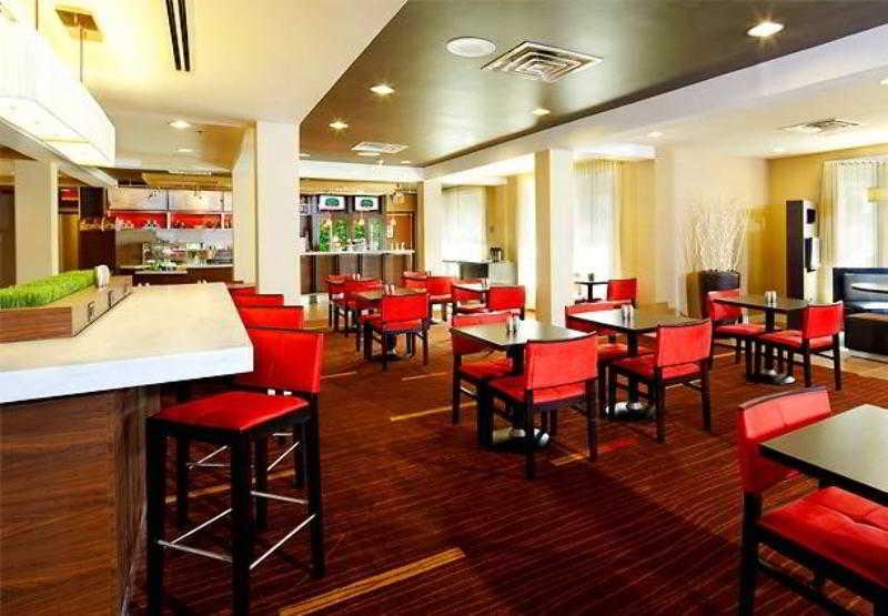Courtyard By Marriott Princeton Restoran fotoğraf
